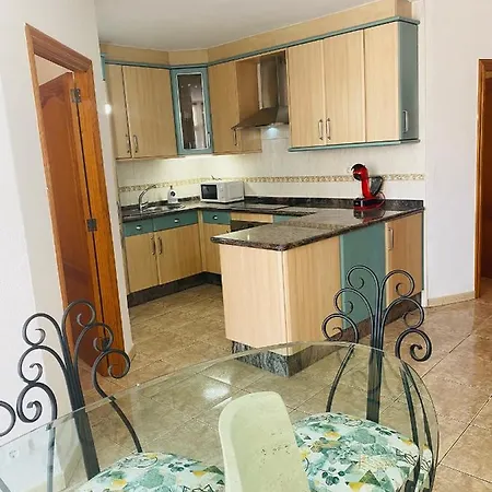 Paradise Holidays 2 Bedrooms & Sea View, Tenerife Apartament Arona (Tenerife)