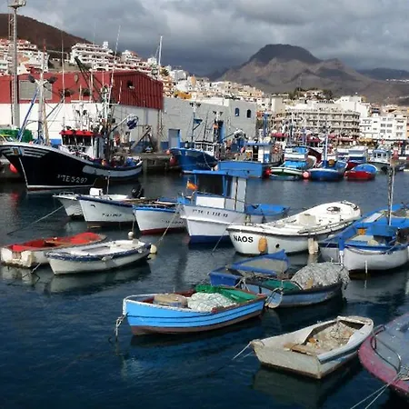 Paradise Holidays 2 Bedrooms & Sea View, Cristianos, Tenerife Appartamento *